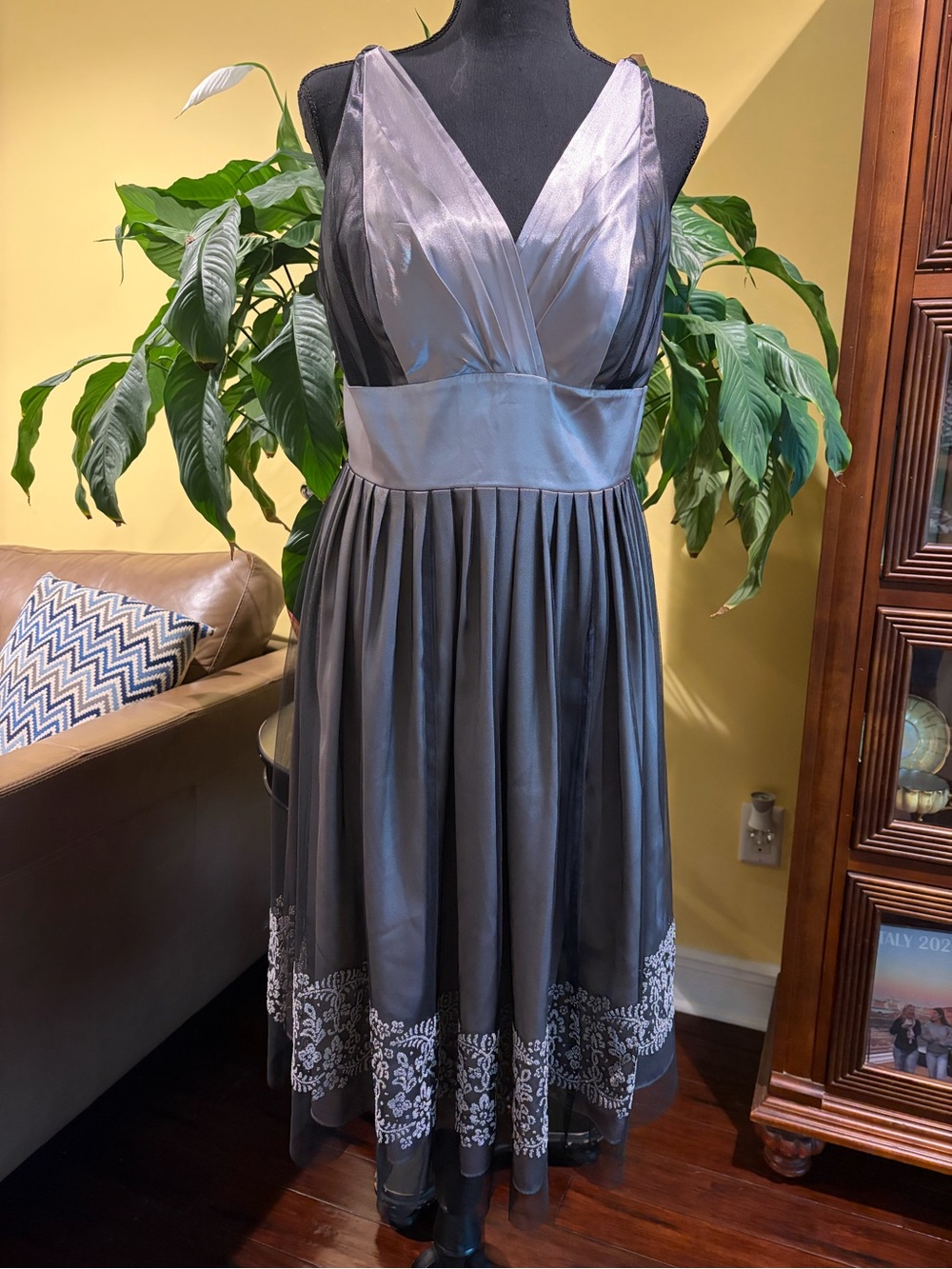 Beautiful Night Way Collections cocktail dress-Size 12